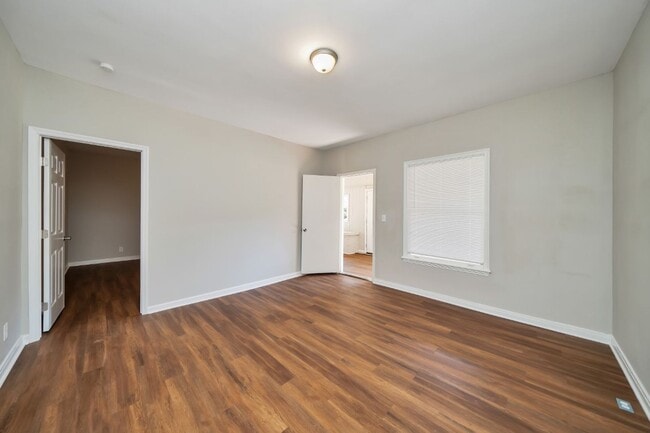 Building Photo - Plenty of Space Inside & Out – 4BR/2BA in Hueytown!