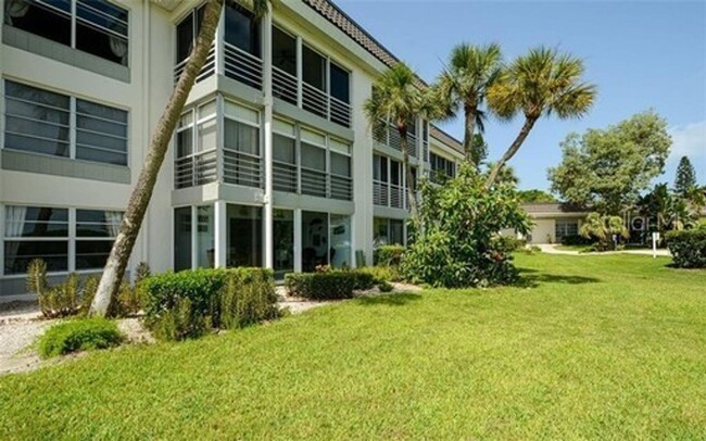 Building Photo - Longboat Key Waterfront