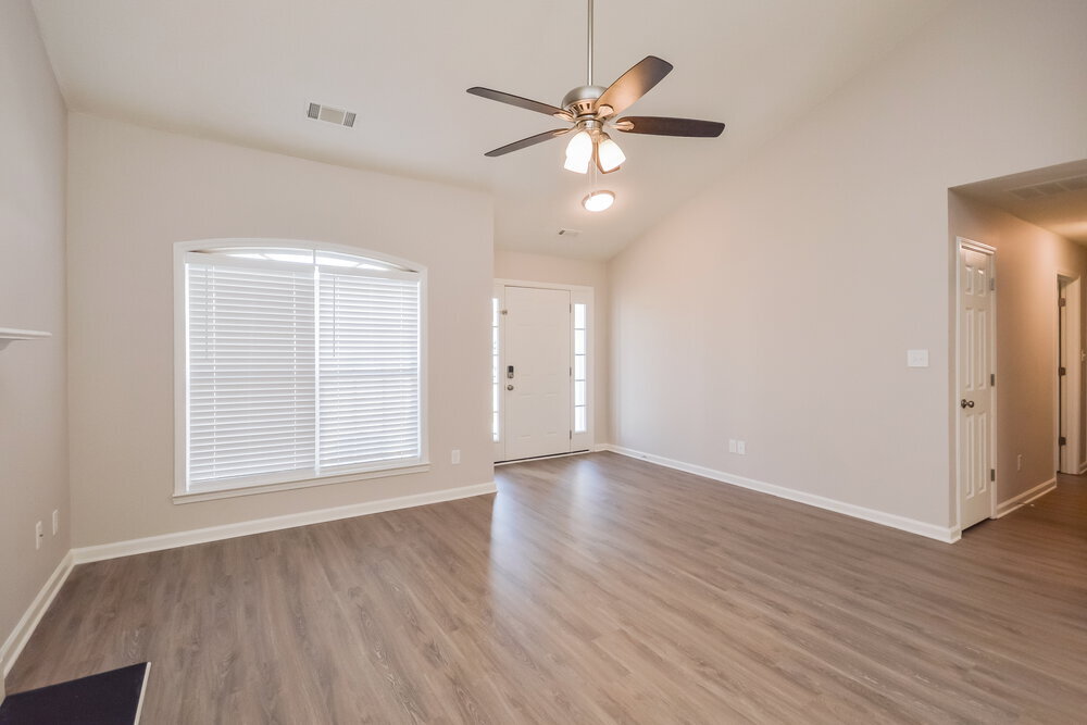 Building Photo - 4886 Buchli Ln