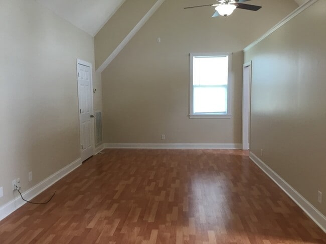 Building Photo - 177 B Marlin Rd