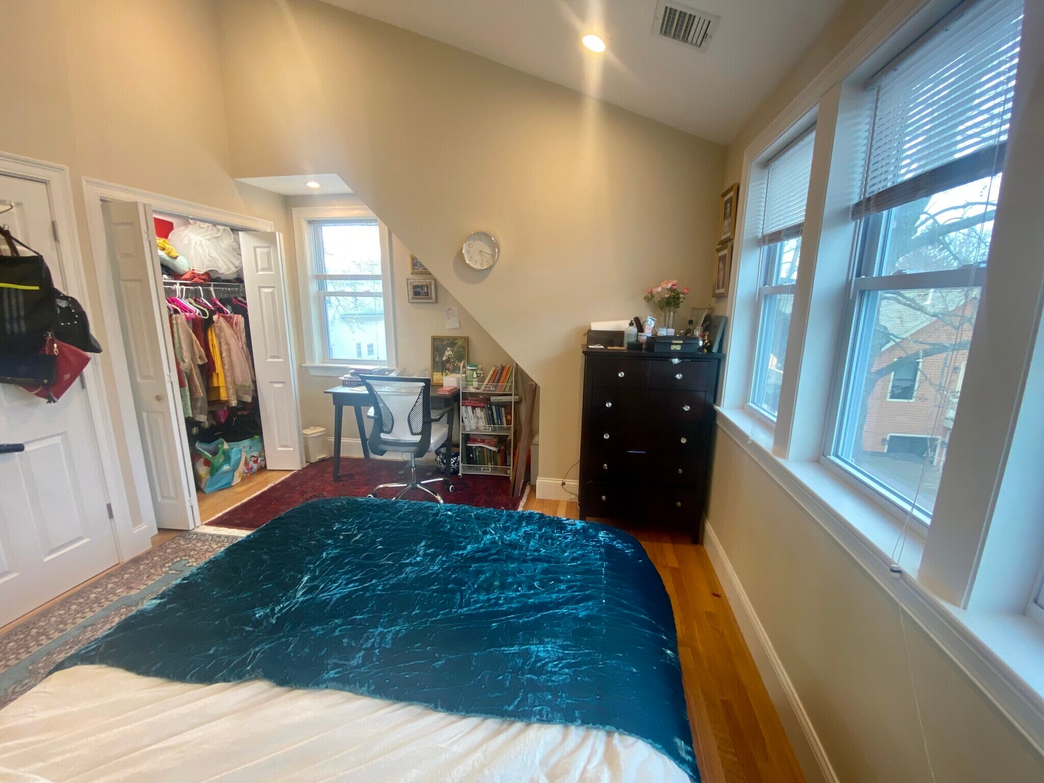 Building Photo - 18 Chandler St