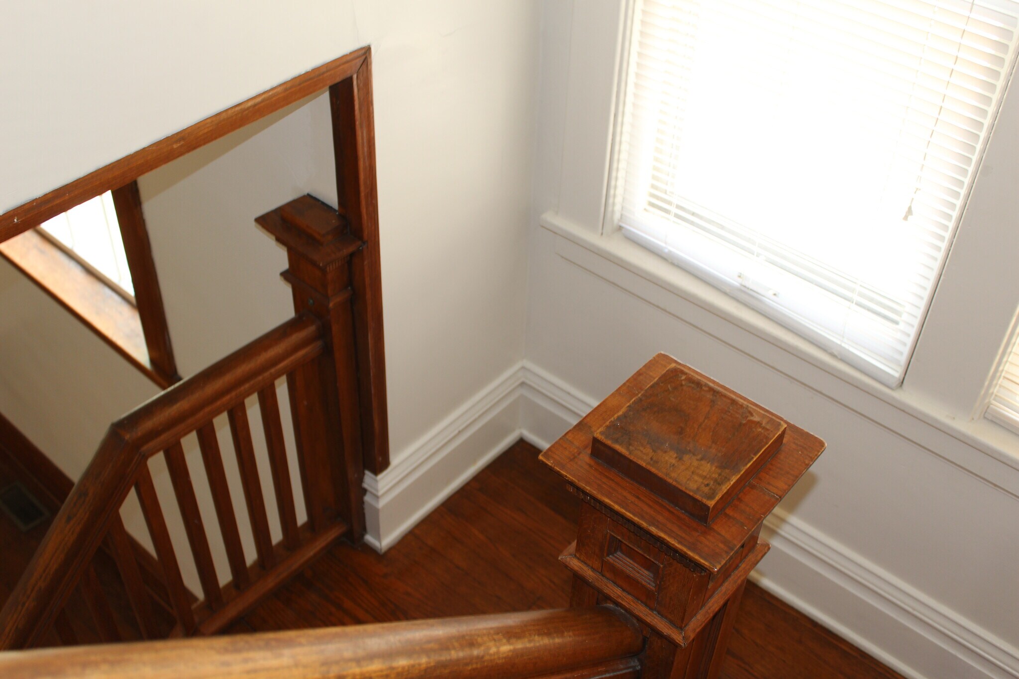 Building Photo - 514 Wheaton Ave