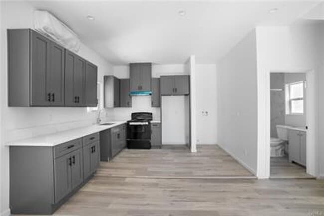 Building Photo - Just completed in 2025, this brand-new 4-bedroom, 3-bath ADU
