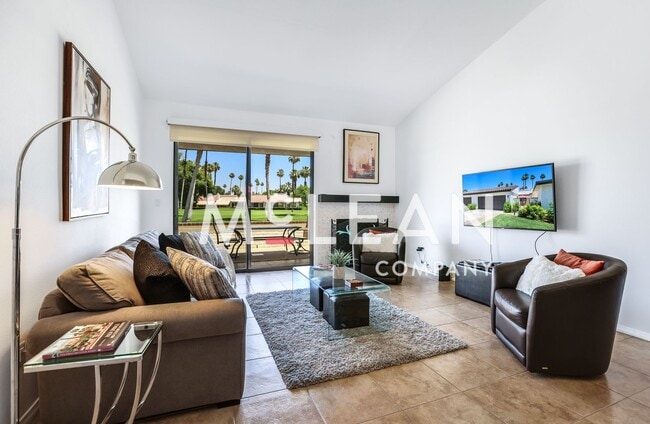 Building Photo - Two Bedroom - Rancho Mirage Private Home