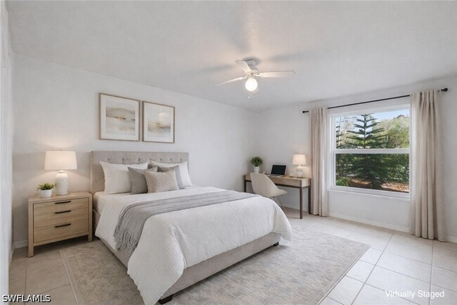 Building Photo - 9570 Crescent Garden Dr