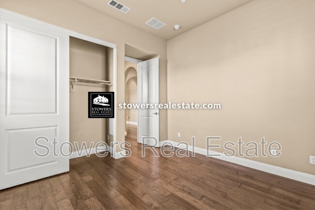 Building Photo - 1642 Pinot Pl