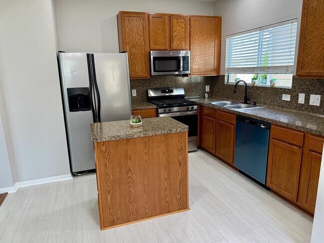 Building Photo - 21771 Mossy Field Ln