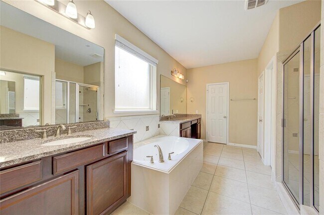 Building Photo - 5035 Bloomfield Pass Ct
