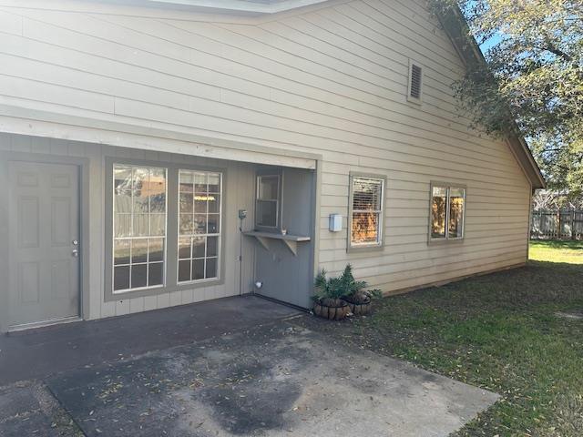 Building Photo - 331 Fantail Loop