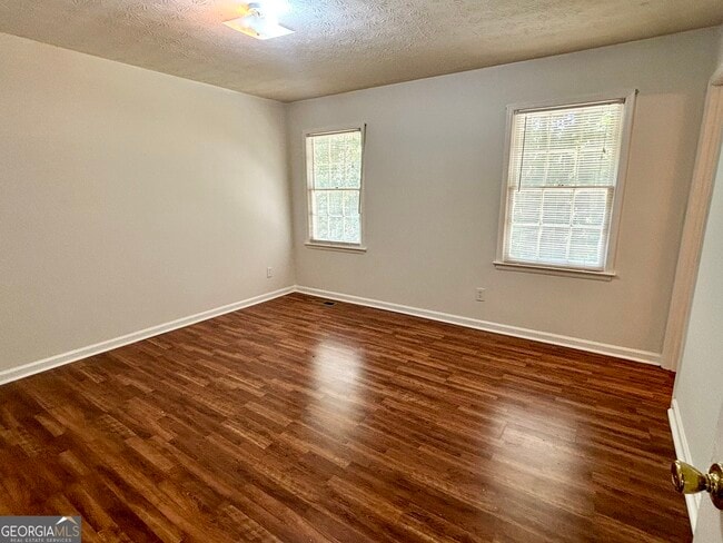 Building Photo - 4383 Redgate Rd