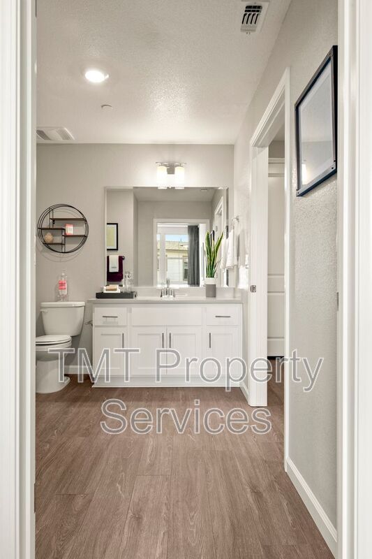 Building Photo - 4441 Rhone Walk