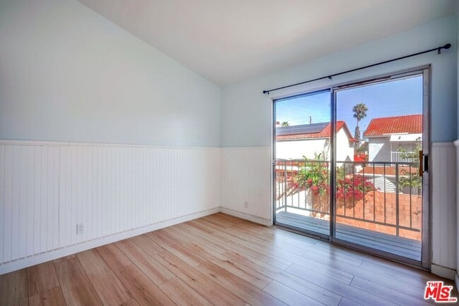 Building Photo - 13088 Tonikan Dr