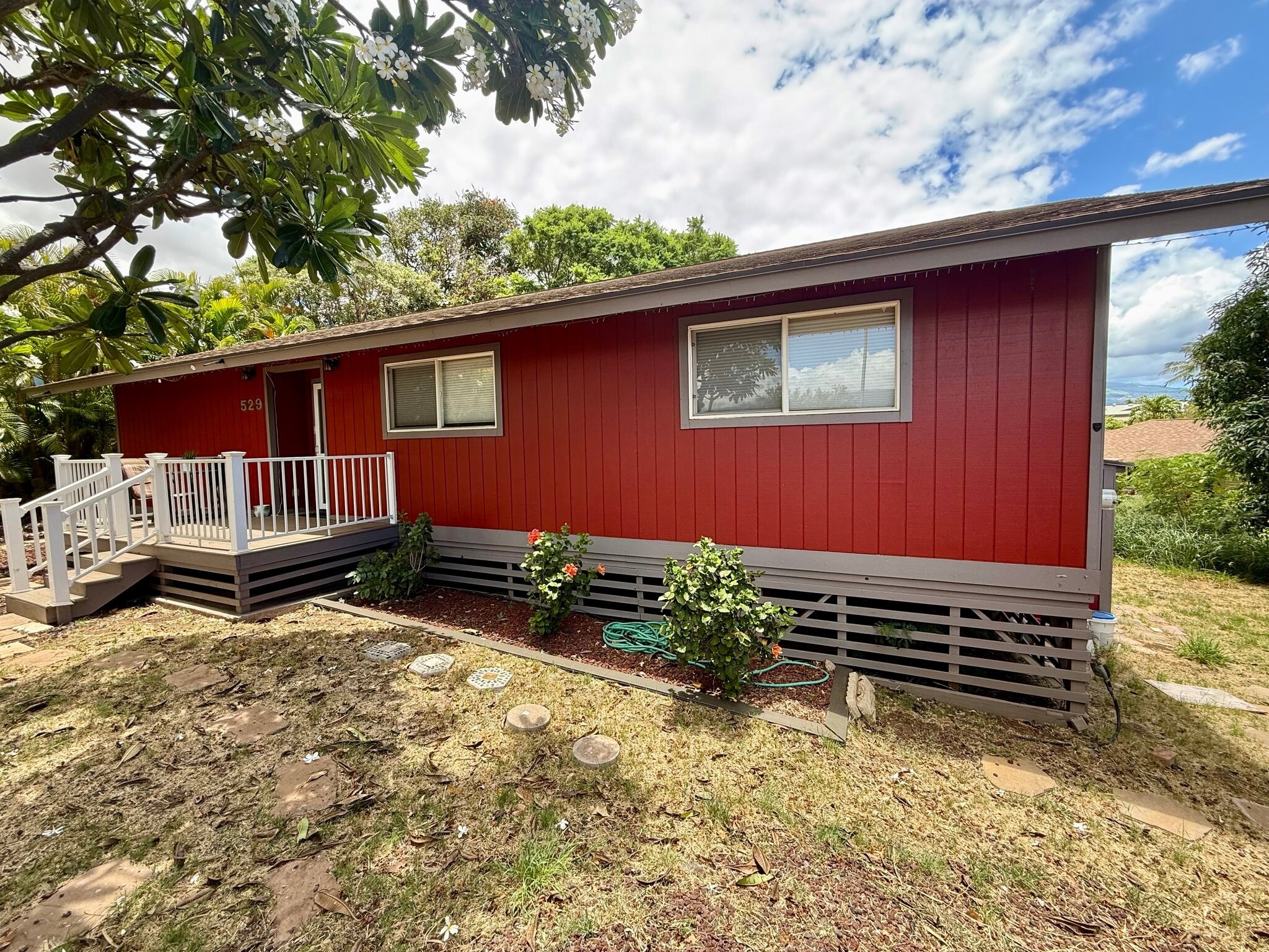 Building Photo - 529 Ekahi Way
