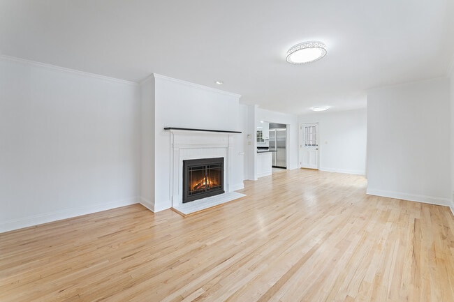 Building Photo - 14 Wakefield Rd