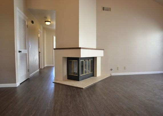 Building Photo - 1260 Franciscan Ct