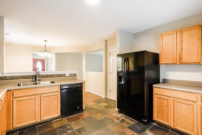 Building Photo - 936 Mailwood Dr