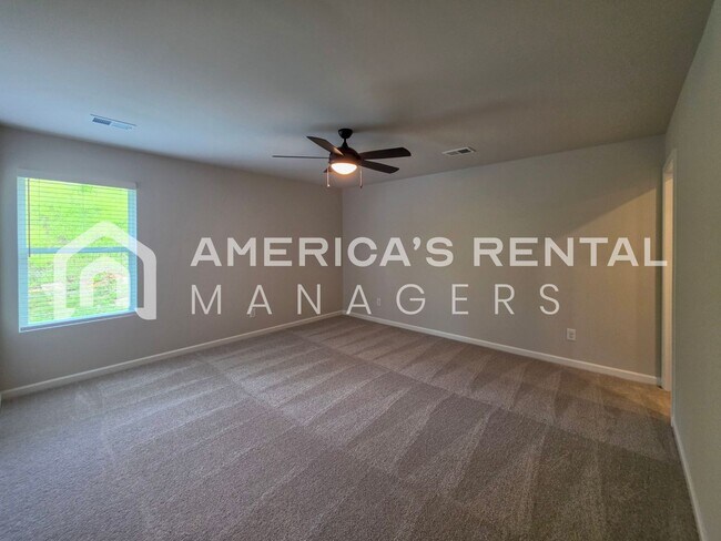 Building Photo - New Construction Home for Rent in Lincoln!