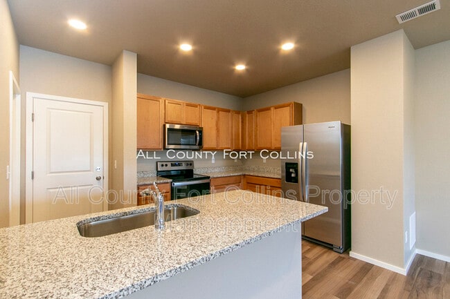 Building Photo - 3602 Ronald Reagan Ave