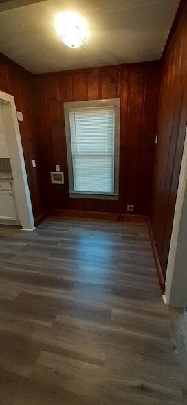 Building Photo - 901 Blandin St