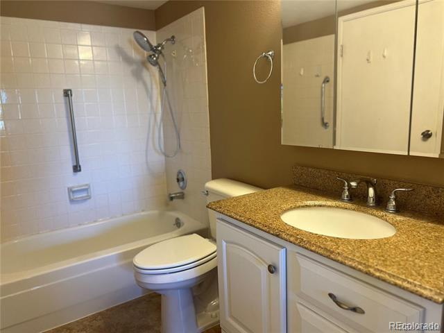 Building Photo - 13850 E Marina Dr