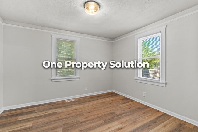 Building Photo - 3616 Michigan St