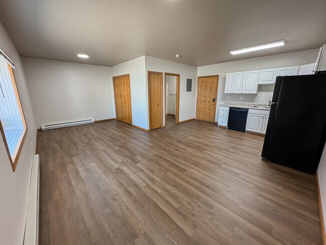 Building Photo - Theater Apartments Beulah