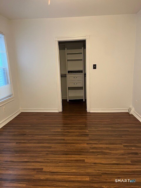 Building Photo - 1391 Park Ave