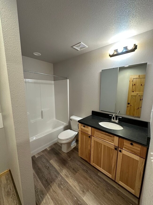 Building Photo - BEAUTIFUL NEWER CONSTRUCTION! 3 BEDROOMS, ...