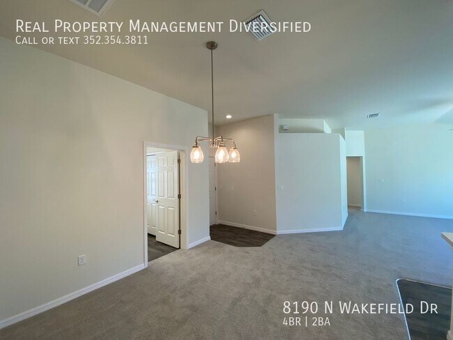 Building Photo - 8190 N Wakefield Dr