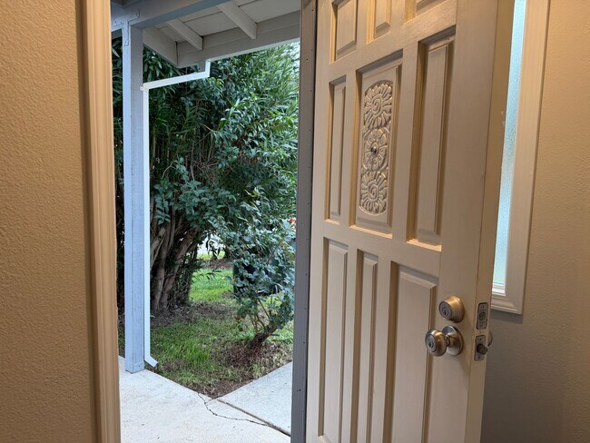 Building Photo - 5419 E Knoll Drive