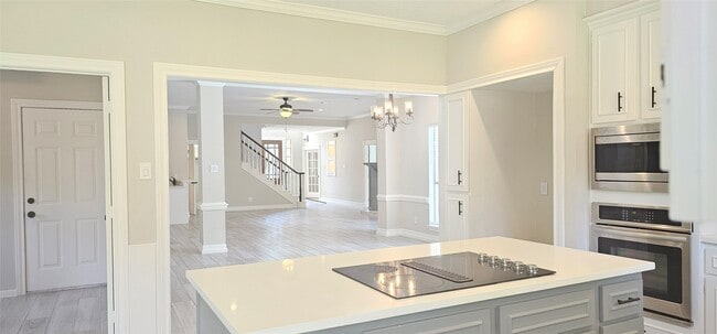 Building Photo - 930 Caswell Ct