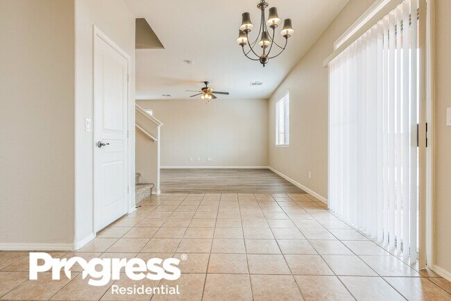 Building Photo - 7206 W Alta Vista Rd