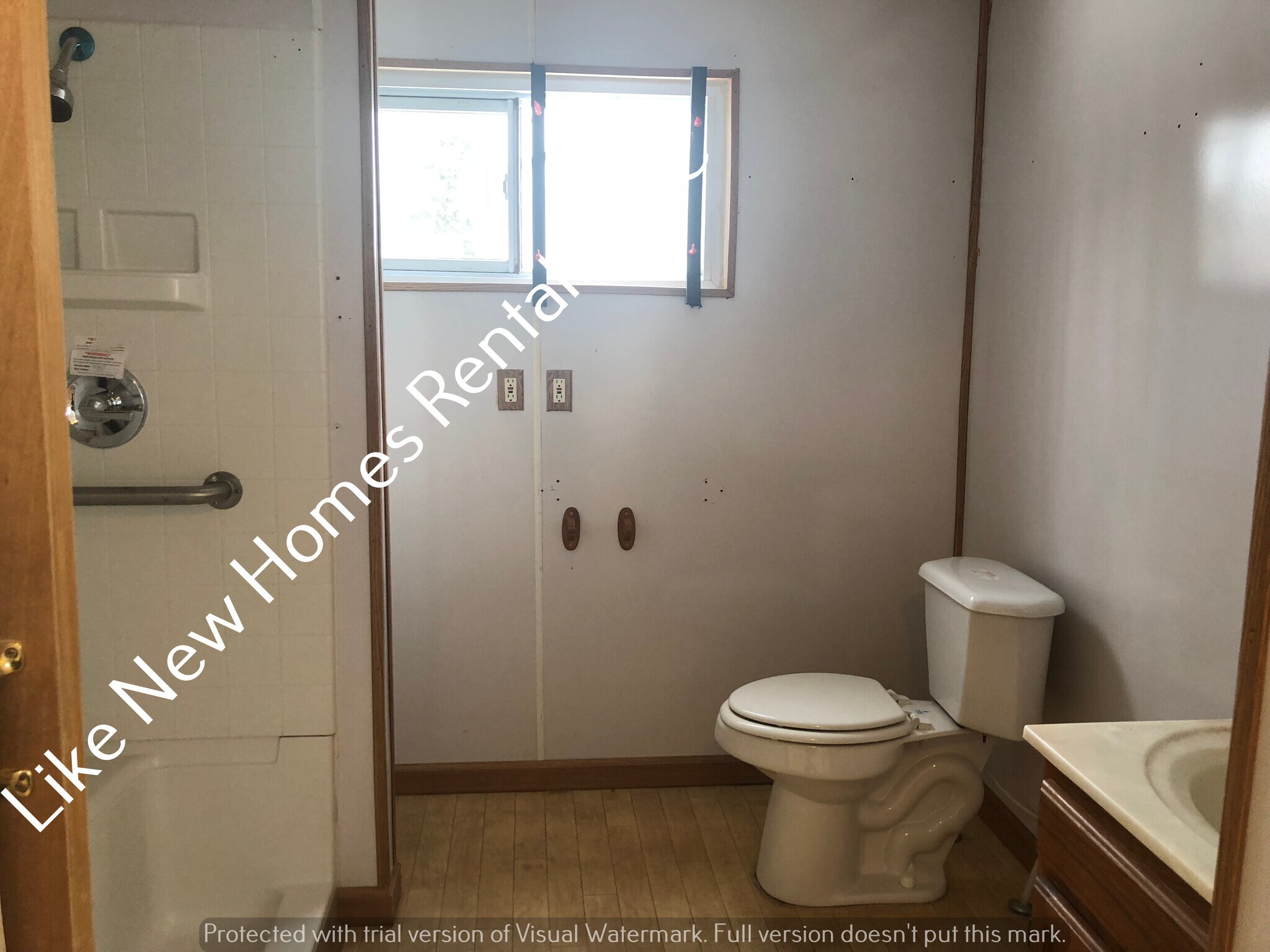 Building Photo - 3273 Berent St