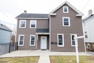 Building Photo - 58-60-60 Prospect St