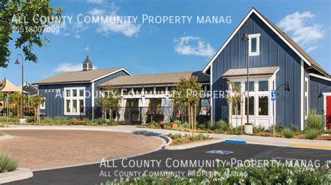 Building Photo - 25255 High Plains Ct