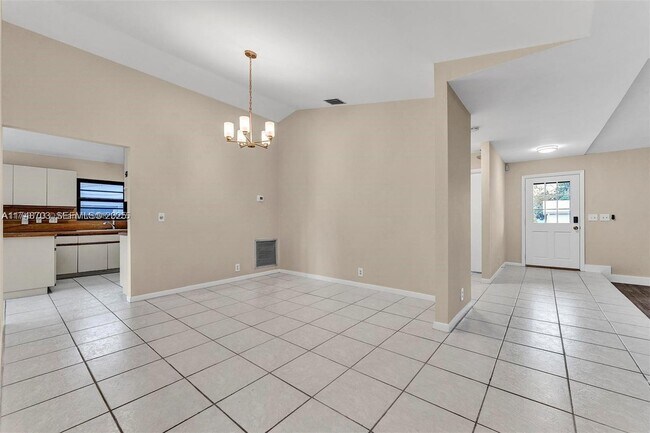 Building Photo - 1406 NW 8th St