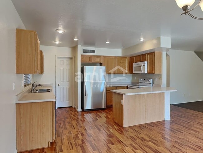 Building Photo - 11652 N 151st Ln