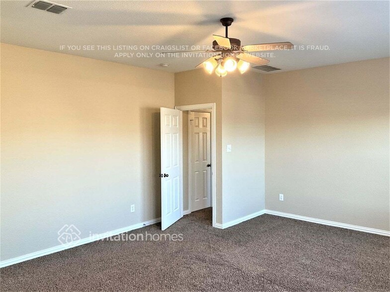 Building Photo - 4024 Dellman Dr