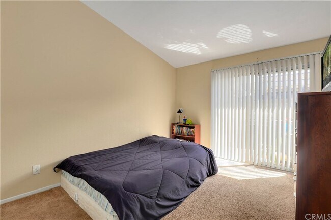 Building Photo - 29664 Woodlands Ave