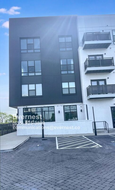 Primary Photo - 1677 54th Ave N