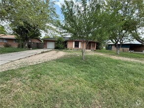 Building Photo - 1003 Bryce Dr