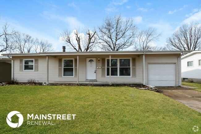 Building Photo - 260 Falcon Dr