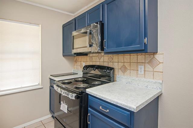 Building Photo - 1324 Whitehall Dr