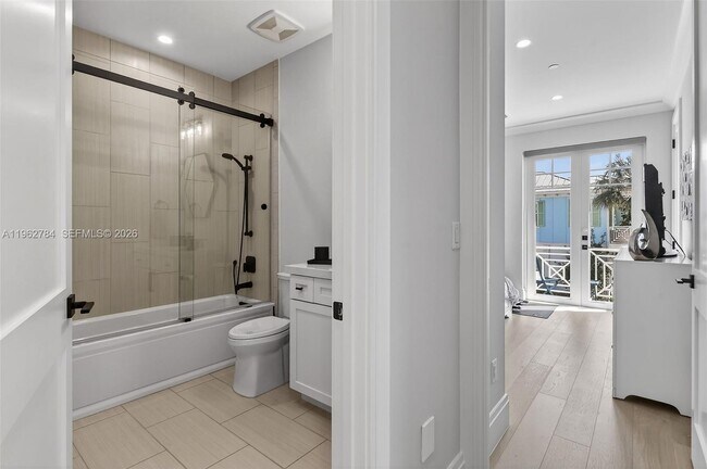 Building Photo - 620 Inlet Waters Cir