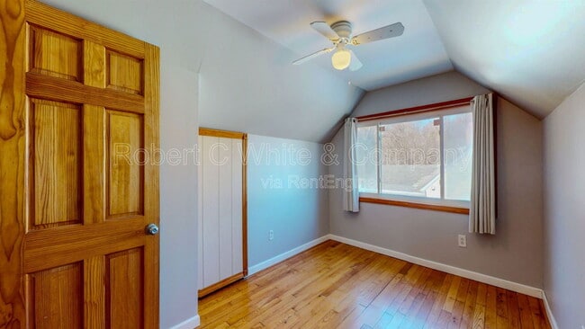 Building Photo - 10 Harkness Dr