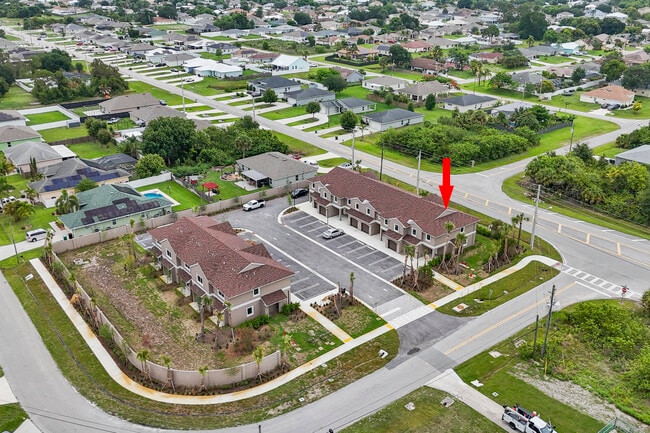 Building Photo - 4498 SW Port St Lucie Blvd