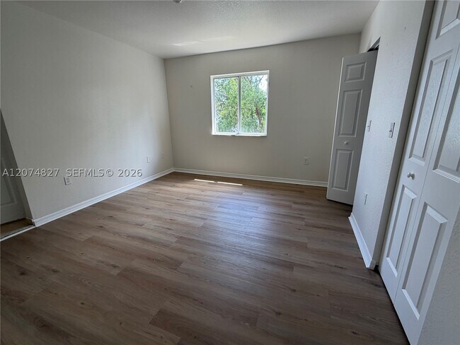Building Photo - 26259 SW 135th Pl