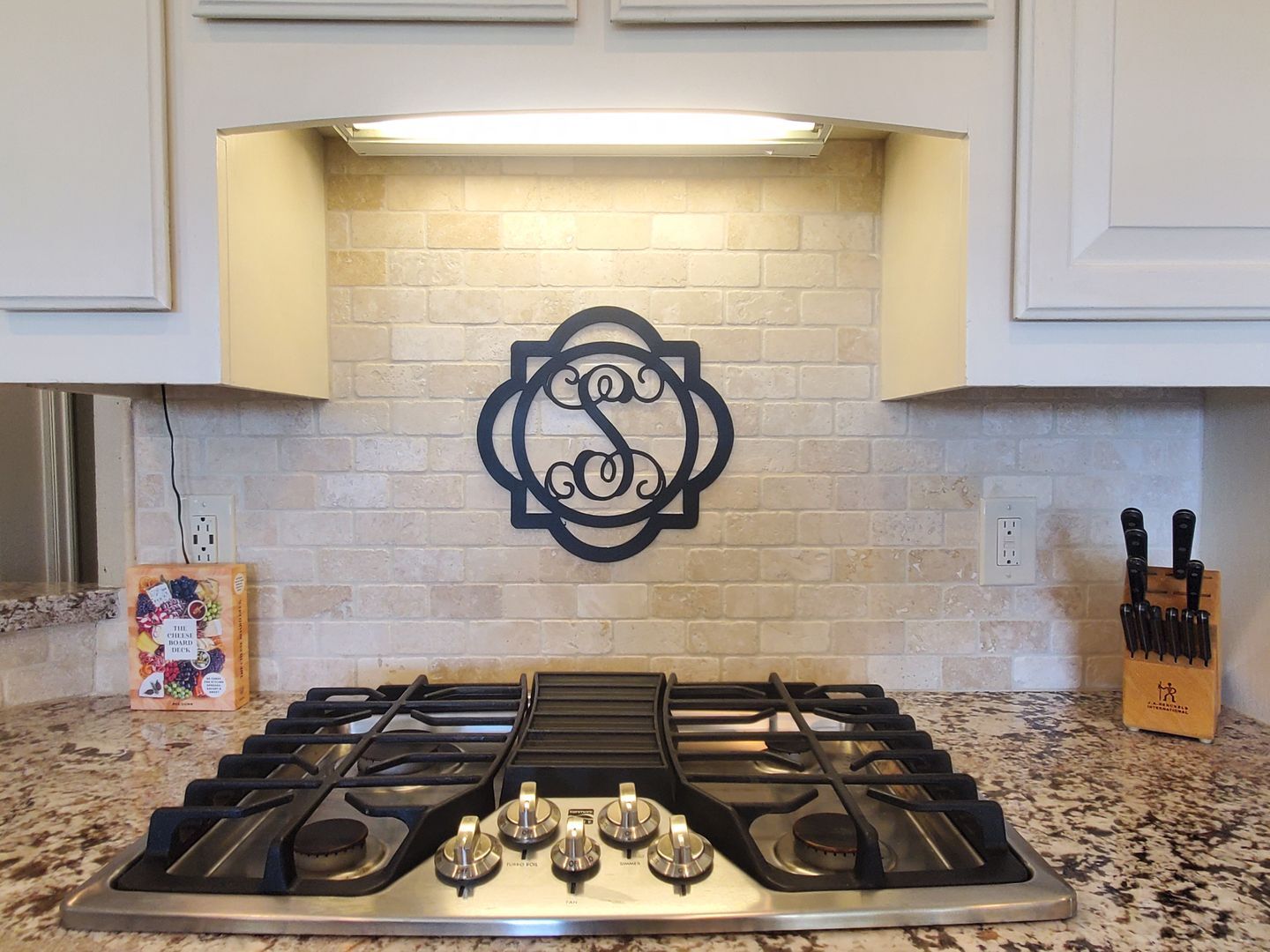 Building Photo - 1610 Chris Ln