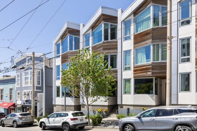 Building Photo - 2121 Webster St