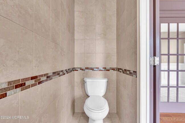 Building Photo - 1562 Priscilla Ct